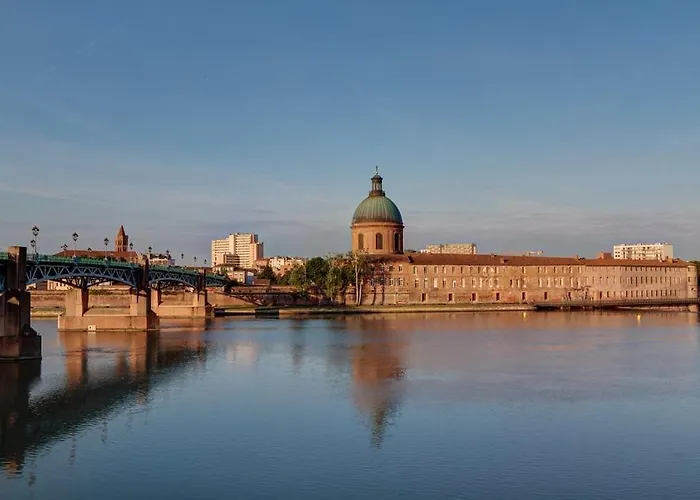 Les Gardenias Тулуза